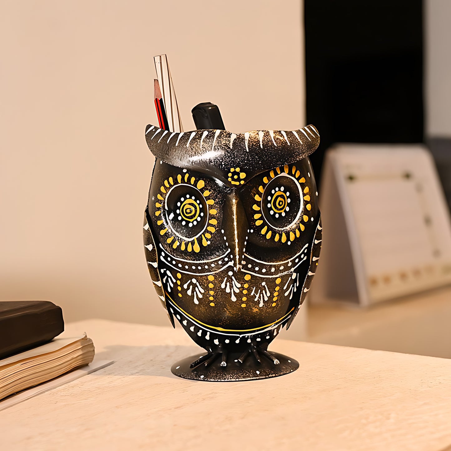 Handcrafted | Home Decor | Owl Pen Stand
