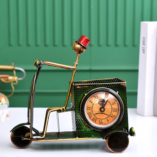 GREEN SCOOTER PEN STAND WITH CLOCK
